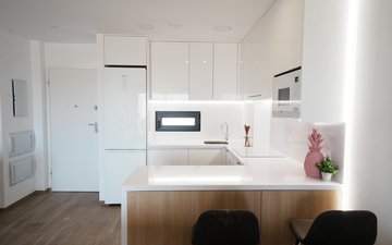 Property slide 10