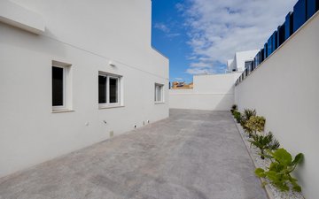 Property slide 38