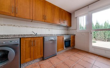 Property slide 10