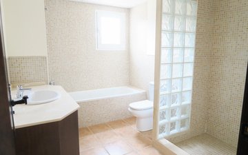 Property slide 20