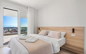 Property slide 10