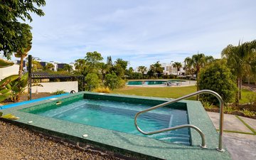 Property slide 33