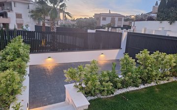 Property slide 21