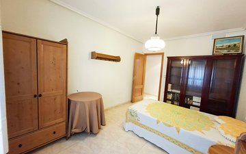 Property slide 21