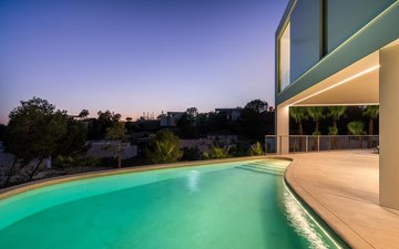Property slide 25