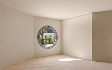 Property slide 19