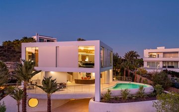 Property slide 22