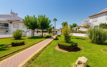 Property slide 40