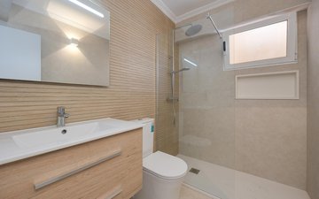 Property slide 22