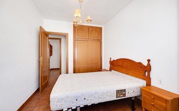 Property slide 21