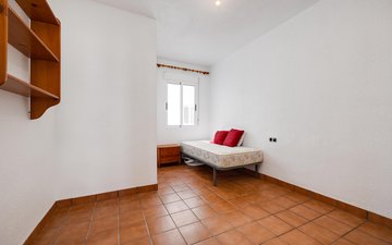 Property slide 14