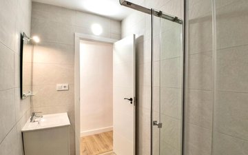 Property slide 18