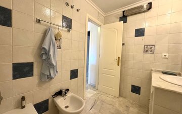 Property slide 20