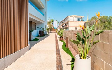 Property slide 31