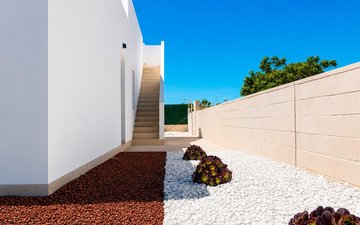 Property slide 10