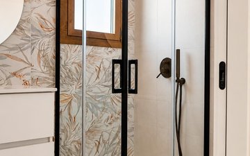 Property slide 17