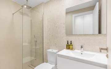 Property slide 17