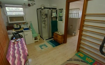 Property slide 36