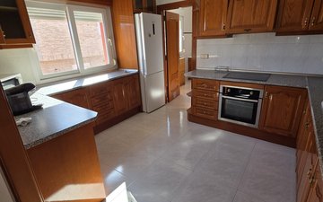 Property slide 21