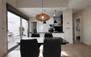Property slide 21