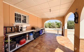 Property slide 22