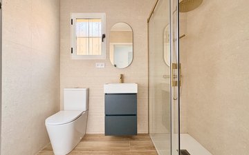 Property slide 22