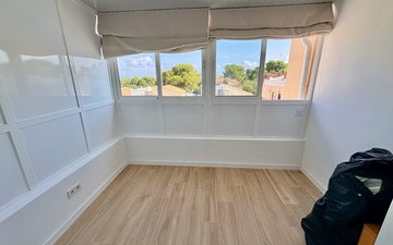 Property slide 20