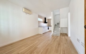 Property slide 7