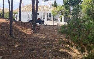 Property slide 6