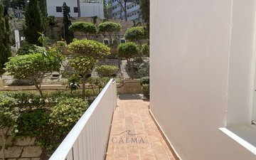 Property slide 29