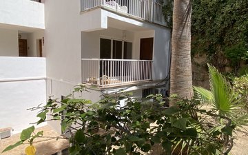 Property slide 33