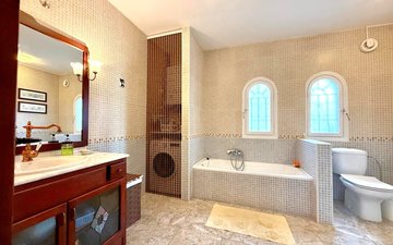 Property slide 17