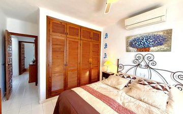 Property slide 14