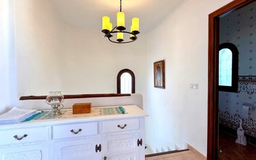 Property slide 22