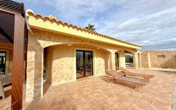 Property slide 10