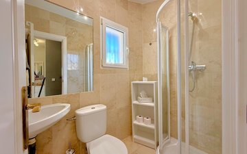 Property slide 19