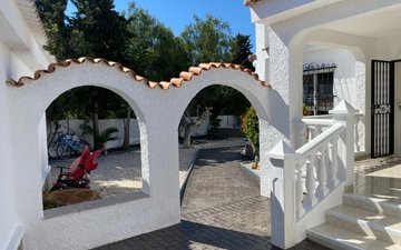 Property slide 8