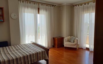 Property slide 21