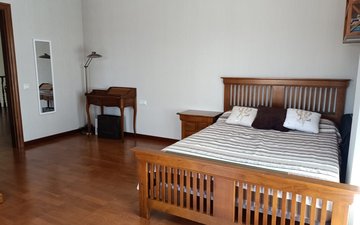 Property slide 24
