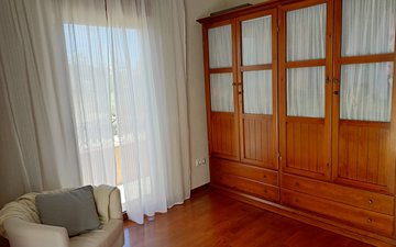 Property slide 25