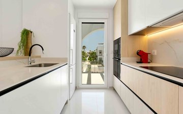 Property slide 10