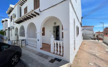 Property slide 16