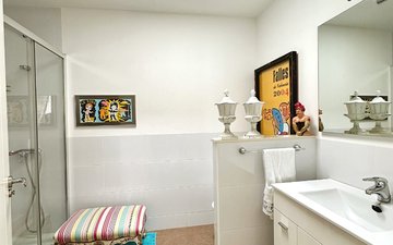 Property slide 22