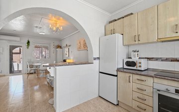 Property slide 10