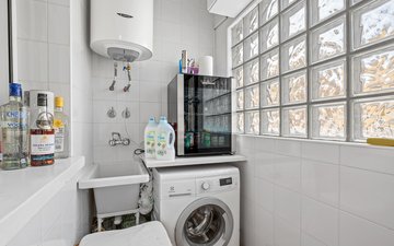 Property slide 24
