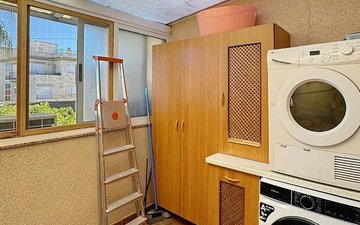Property slide 8