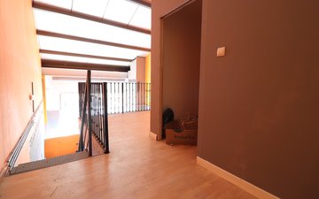 Property slide 14