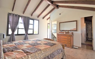 Property slide 22