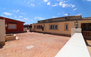 Property slide 50