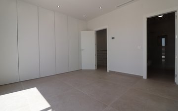 Property slide 27